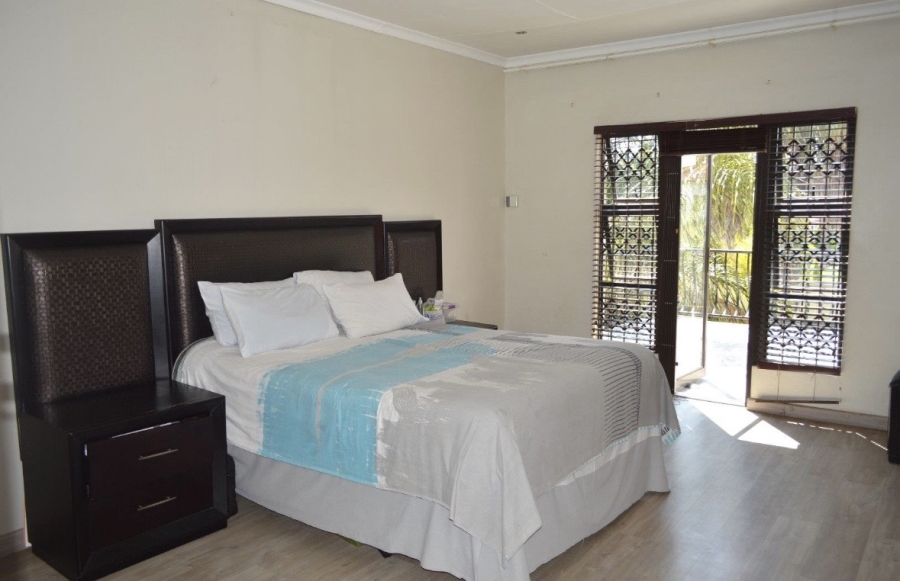 5 Bedroom Property for Sale in Doringkruin North West